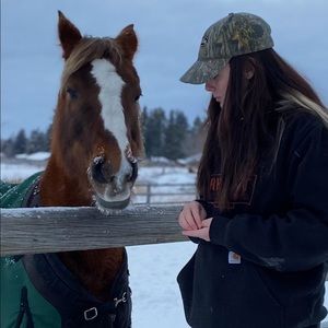 Meet your Posher, Haley